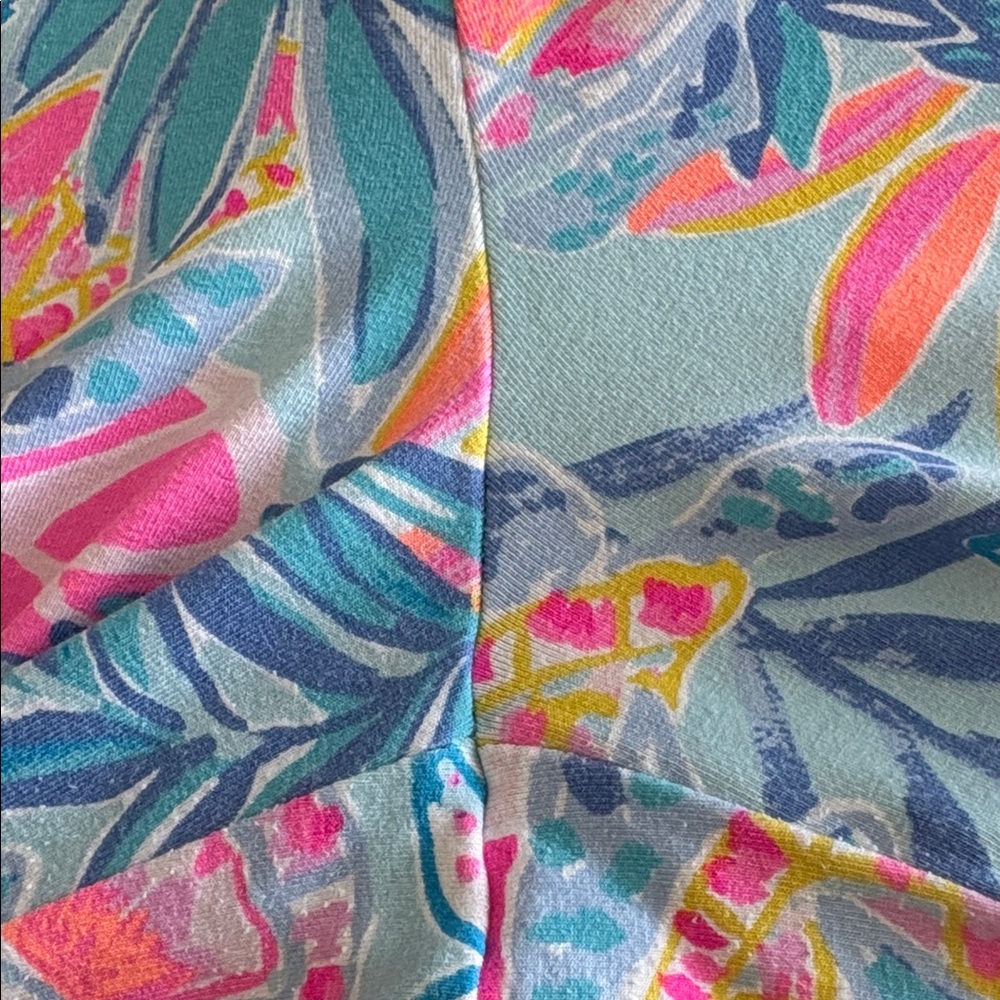 Lilly Pulitzer Blue Pink Tropical Print  Pants - Picture 5 of 6